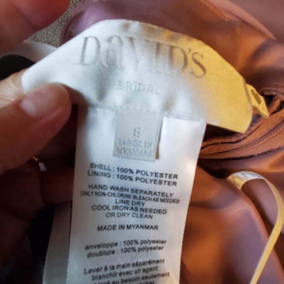 Davids bridal mauve/quartz color. Size 6 - Picture 3 of 3